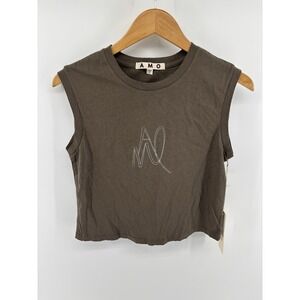 NWT AMO Sleeveless Babe Tee Sz S Logo Preppy Momcore Classic Chic MSRP $105